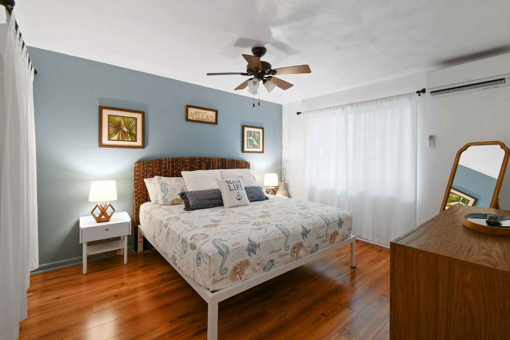 Sunshine Shores Boutique Apartments Palm Beach Shores Eksteriør billede