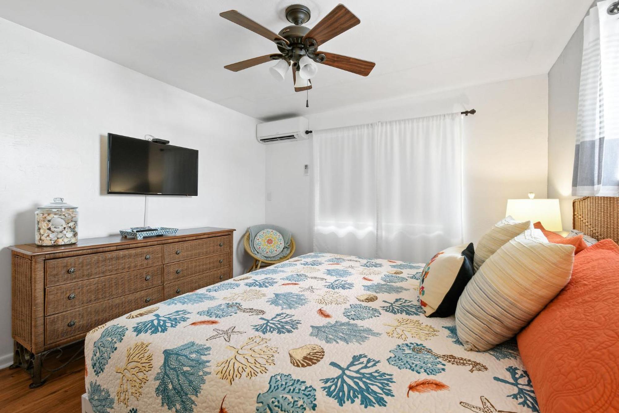 Sunshine Shores Boutique Apartments Palm Beach Shores Eksteriør billede